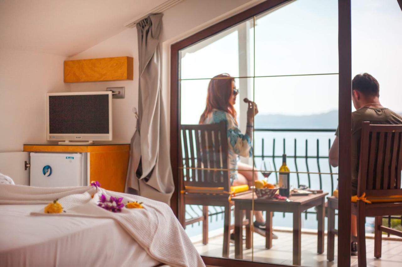 Hotel Ferah Kaş Eksteriør billede